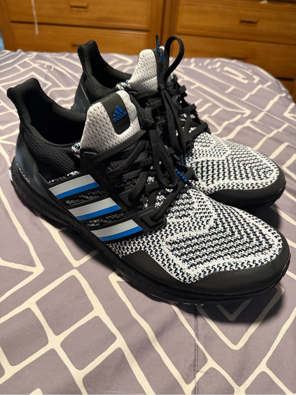 Mighty Ducks Disney Adidas Ultraboost 1.0 x Hawks Size 11.5